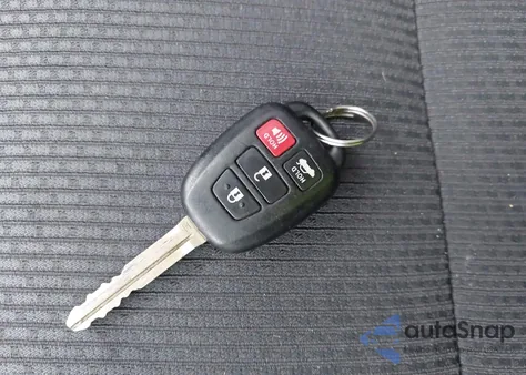 2017 Toyota Camry Se from USA, damaged, VIN 4T1BF1FK8HU321886